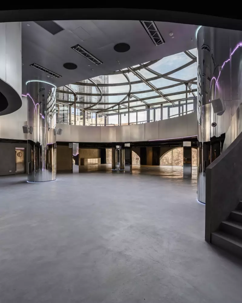 Event Hall (Enzo)